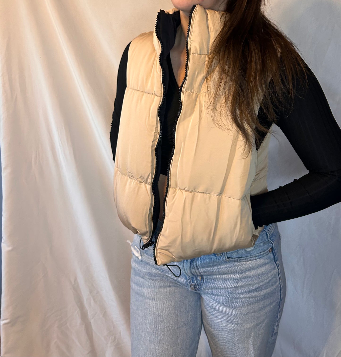 Cropped Reversible Puffer Vest